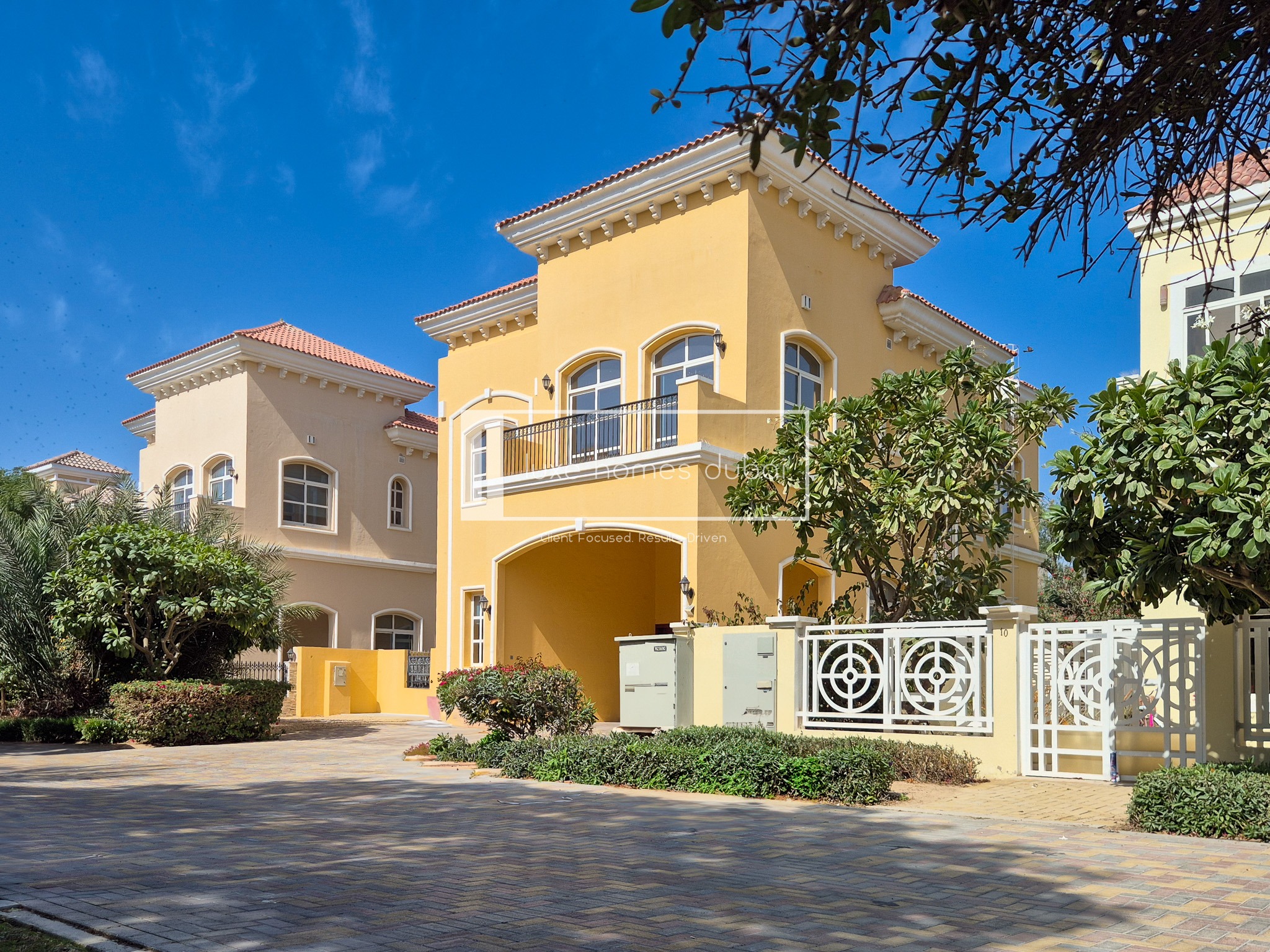 5BR+Maid Villa |Private Garden and Pool | Rented